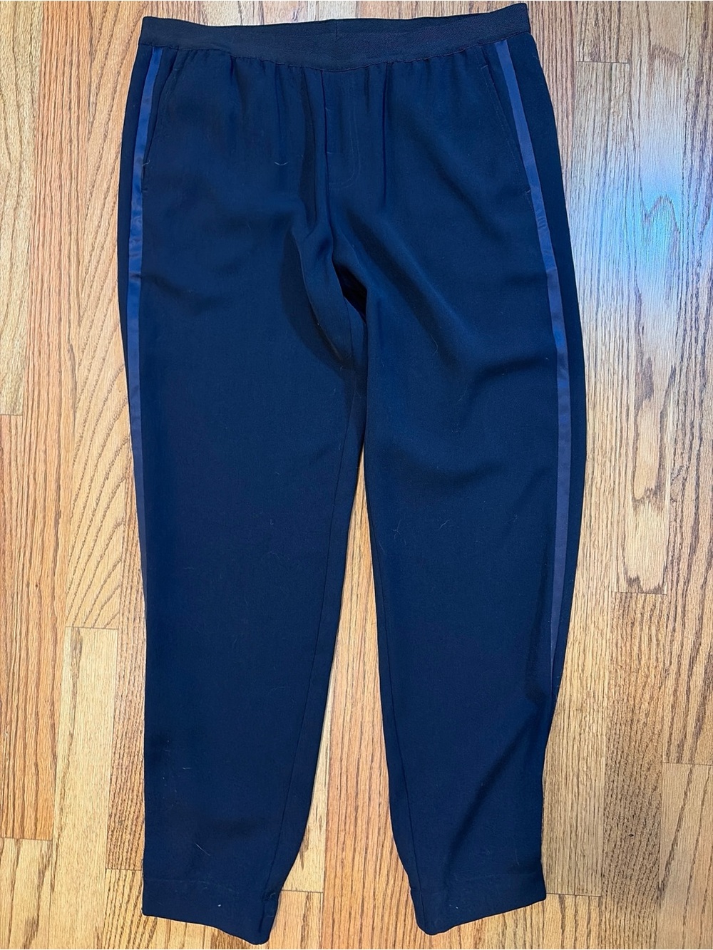 Vince Black Satin Tuxedo Stripe Elastic Waist Jogger Pants M Chic Office Capsule